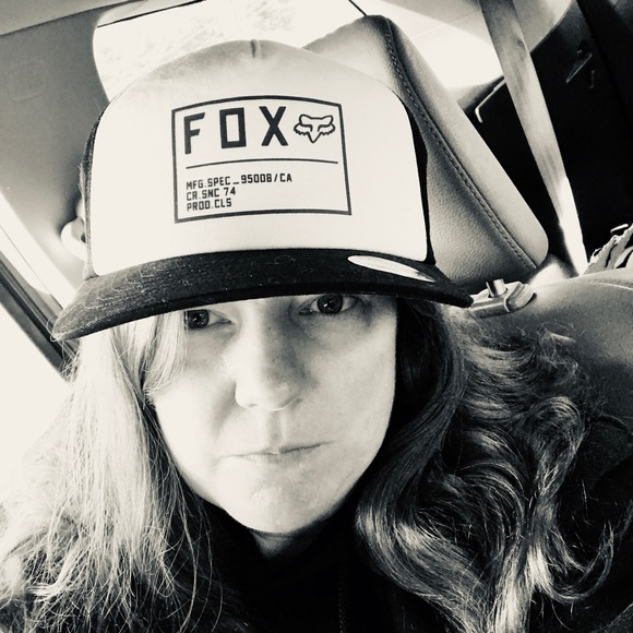 Meet your Posher, Elizabeth - Picture 14 of 15